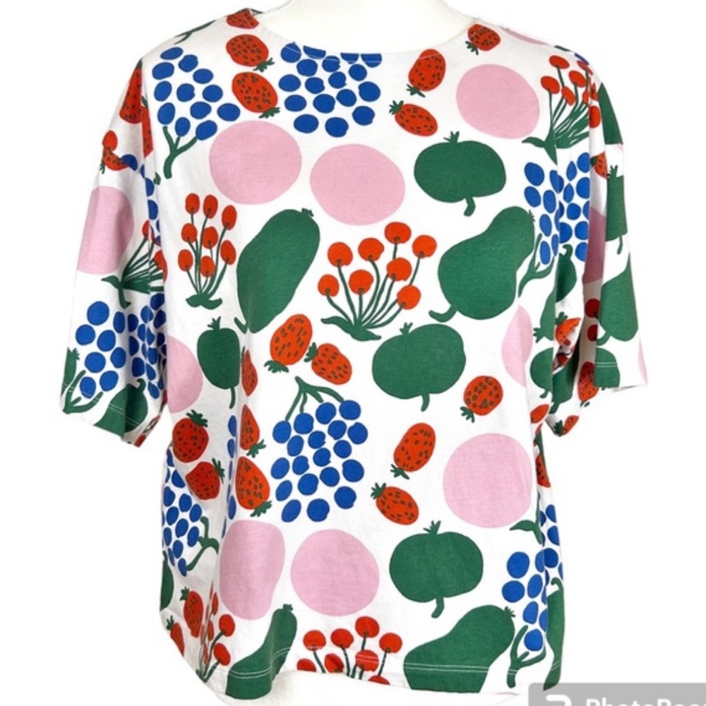 Uniqlo x Marimekko Short Sleeve Fruit T-Shirt
